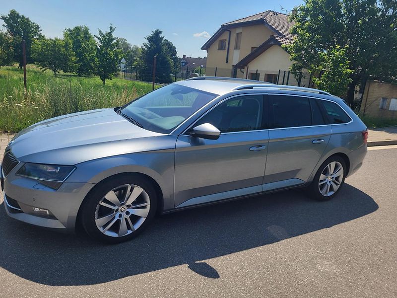 Škoda Superb (2018) 7DSG výbava jako Laurin&Klemen - fotka 1 z 3