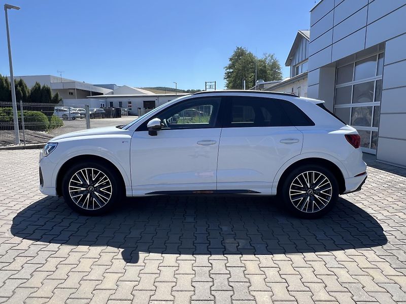 Audi Q3 (2025) - fotka 2 z 31