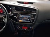 Kia Ceed (2015) 1.6 GDI, Navi, Tempomat - náhled 12