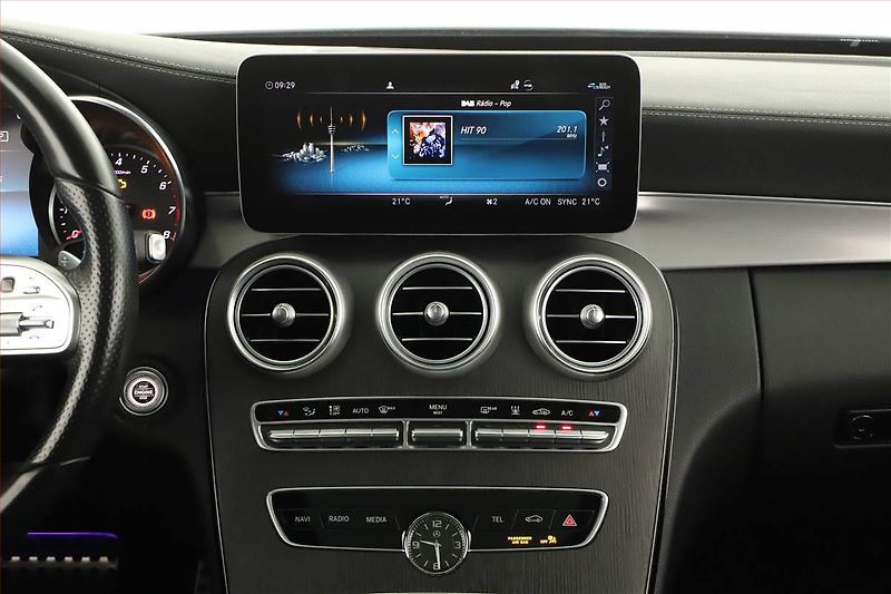 Mercedes-Benz Třídy C (2021) C 400 4MATIC - fotka 12 z 20