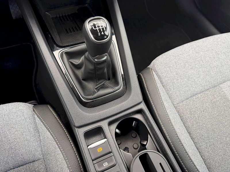 Škoda Octavia (2024) 1,5 TSI 110 KW Top Selection - fotka 27 z 35
