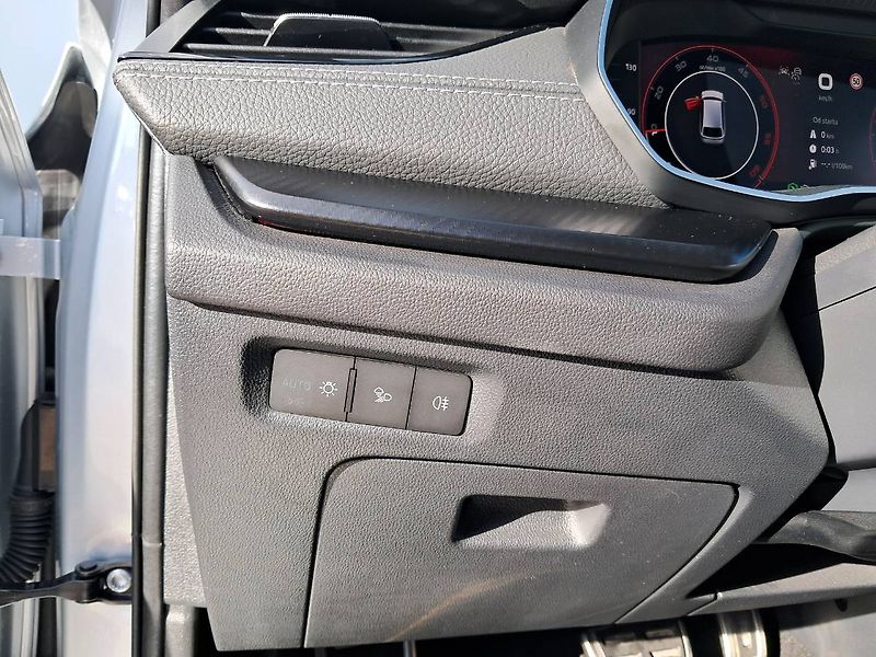 Škoda Octavia (2025) COMBI IV FC SportLine 2.0 TDI - fotka 20 z 31