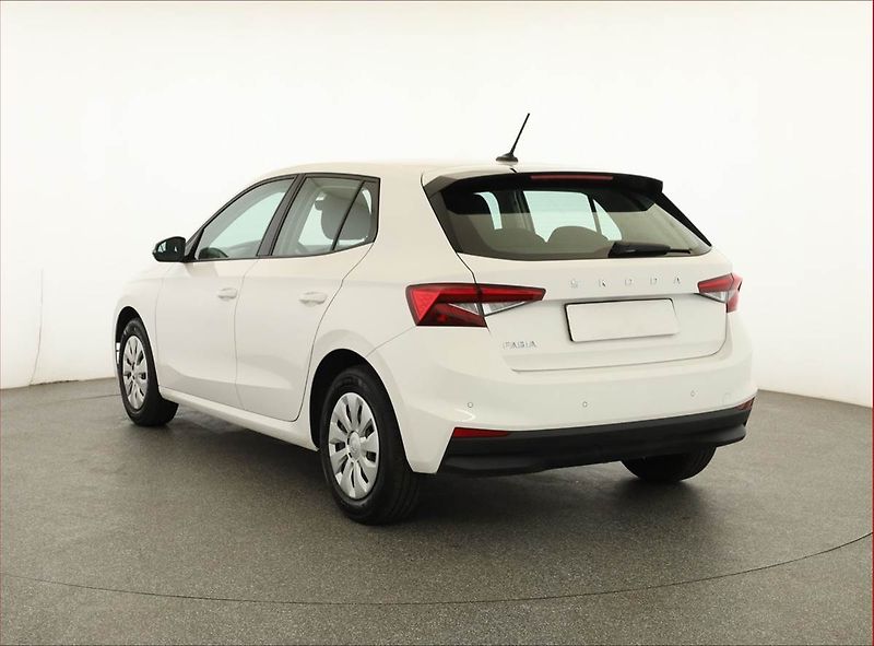 Škoda Fabia (2023) Ambition Plus 1.0, ČR,1.maj - fotka 4 z 16