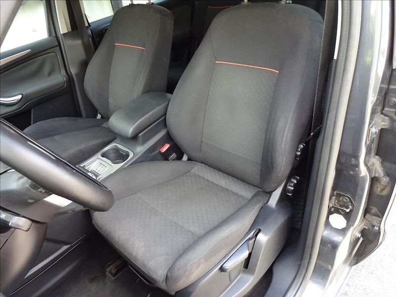 Ford S-MAX 2.0TDCI 103KW - fotka 16 z 44