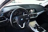 BMW Řada 3 320D xDrive 2xALU 1M ČR - náhled 16