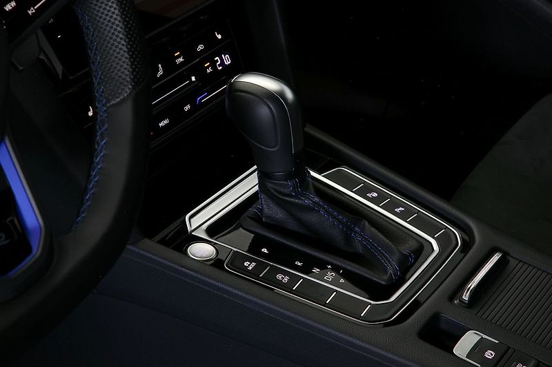 Volkswagen Arteon Shooting Brake R 2.0TSI 235kW DSG Tažné DCC - fotka 22 z 30