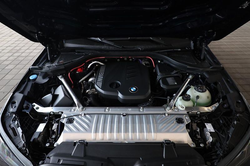 BMW X3 xDrive20d - fotka 9 z 18