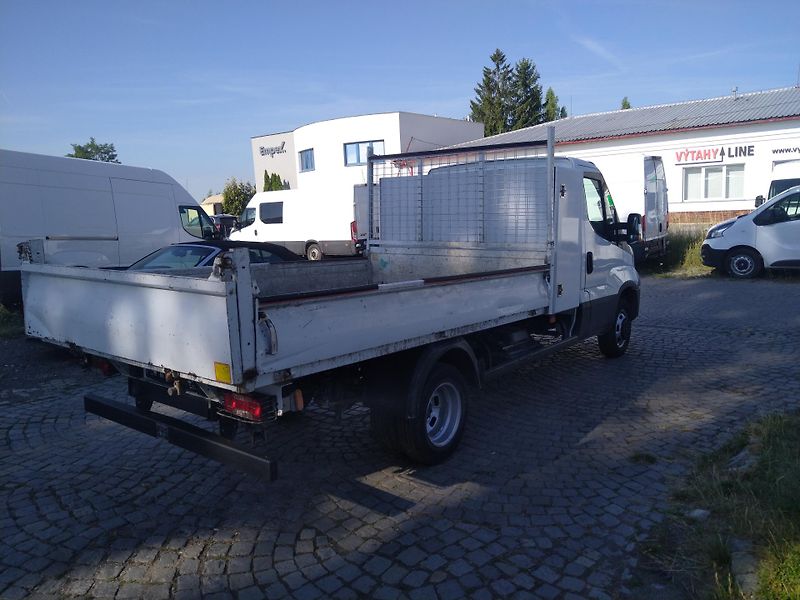 Iveco Daily 35C150 3,0L sklopka - fotka 3 z 6