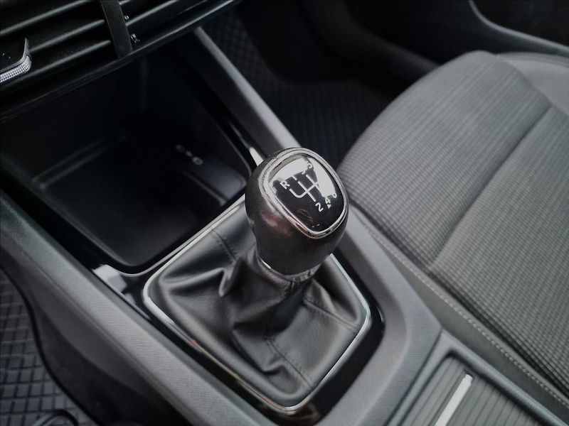 Škoda Octavia 2.0TDI Combi, původ ČR,1.Maj. - fotka 35 z 50
