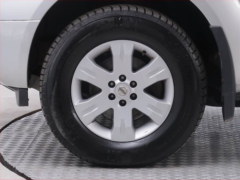Nissan Pathfinder (2007) 2.5 dCi , 4X4 - fotka 15 z 17