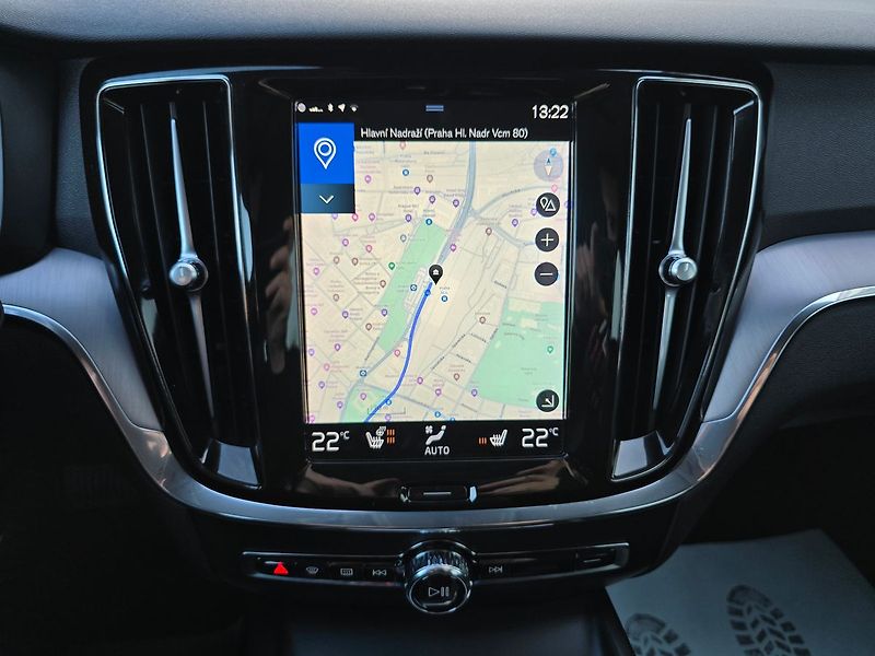Volvo V60 184kW B5 4x4 CROSS COUNTRY - fotka 13 z 50