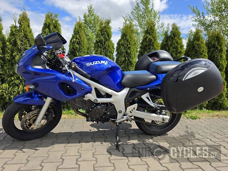 Suzuki SV 650 S (2000) - fotka 10 z 12