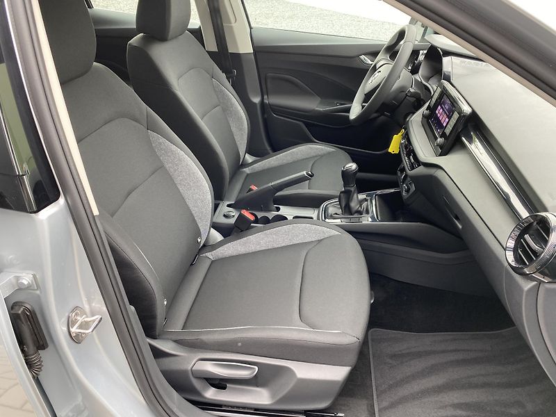 Škoda Fabia 1.0 MPI - 1xMAJ. - 38 000 KM - fotka 36 z 42