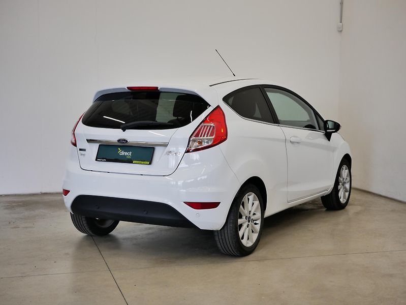 Ford Fiesta - fotka 2 z 24