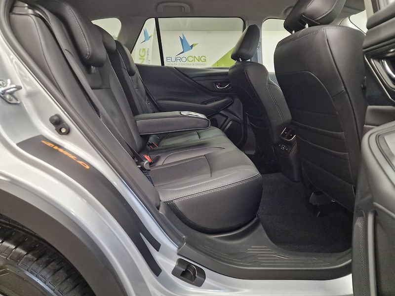Subaru Outback (2025) 2.5 COMFORT/LIMITED 4WILD 2025 - fotka 34 z 57