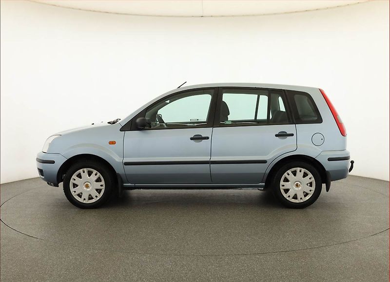 Ford Fusion (2005) 1.4, ČR,1.maj, nová STK, Tažné - fotka 3 z 12