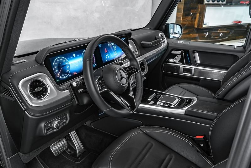 Mercedes-Benz Třídy G Exclusive line - fotka 12 z 23