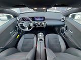 Mercedes-Benz CLA 200 Shooting Brake AMG Sty - náhled 16