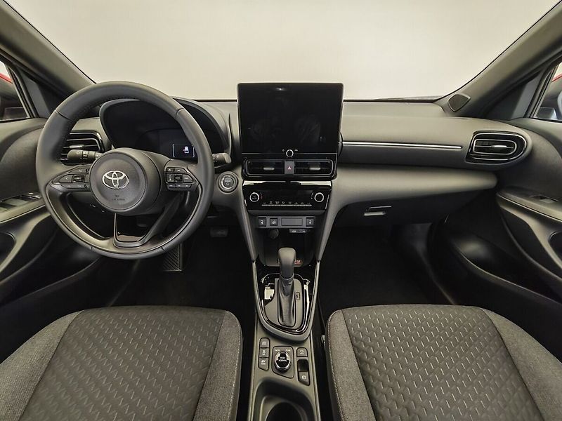 Toyota Yaris Cross 1.5 Hybrid 4x4 Style - fotka 13 z 41