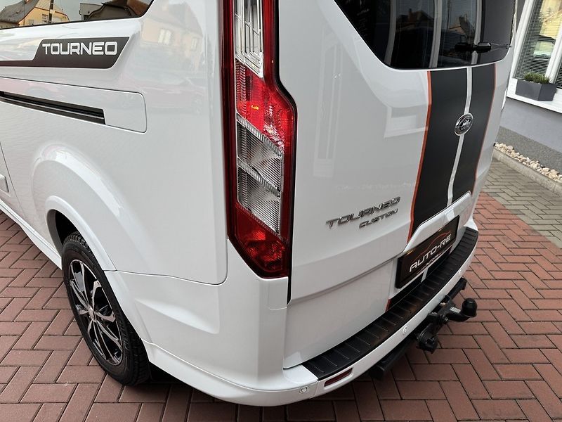 Ford Tourneo Custom (2022) 2.0EcoBlue Xenony Navi Kamera - fotka 43 z 49