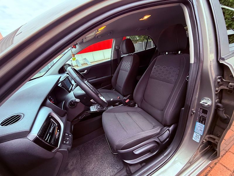 Kia Rio 1.2 MPi Exclusive, Serviska - fotka 14 z 26