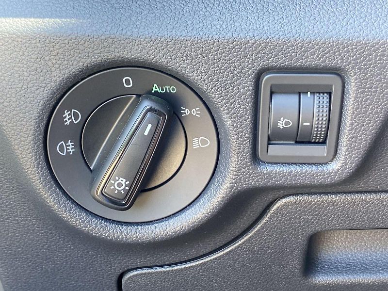 Škoda Scala (2026) 1.5 TSI Selection - fotka 16 z 31