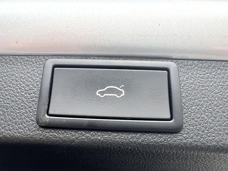Škoda Octavia (2023) 2,0TDi 110kW SPORTLINE DSG - fotka 30 z 37
