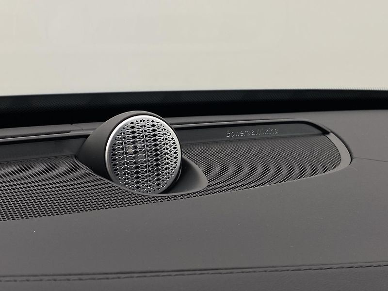 Volvo XC90 (2026) T8 AWD Plug-in BRIGHT ULTRA - fotka 37 z 75