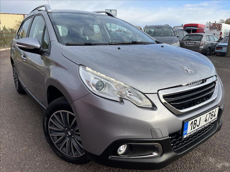 Peugeot 2008 1,2 PureTech 81KW 1.MAJITEL ČR - fotka 37 z 40