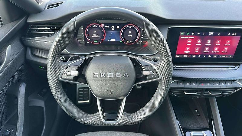 Škoda Octavia Sportline 1,5 TSI m-HEV 110kW - fotka 8 z 30