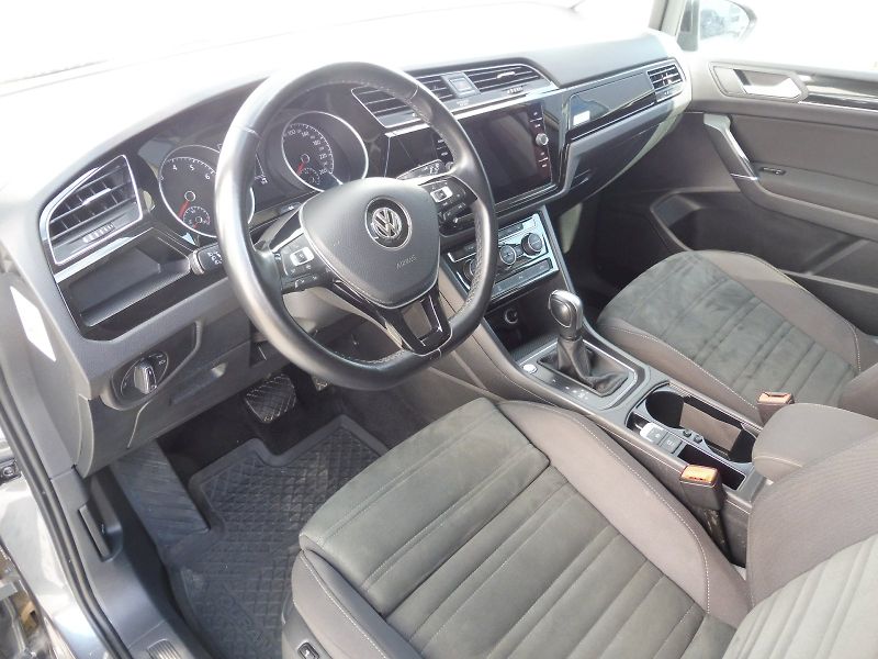Volkswagen Touran (2019) Maraton Edition 1,5 TSI 110kW - fotka 6 z 27