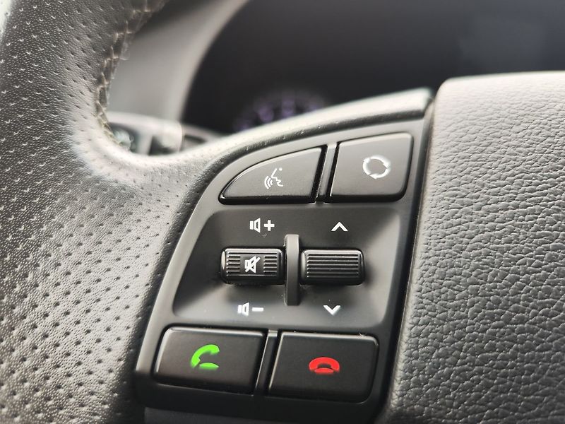 Hyundai Tucson 1.6 T.GDi/130kW Trikolor 4x4 - fotka 23 z 31