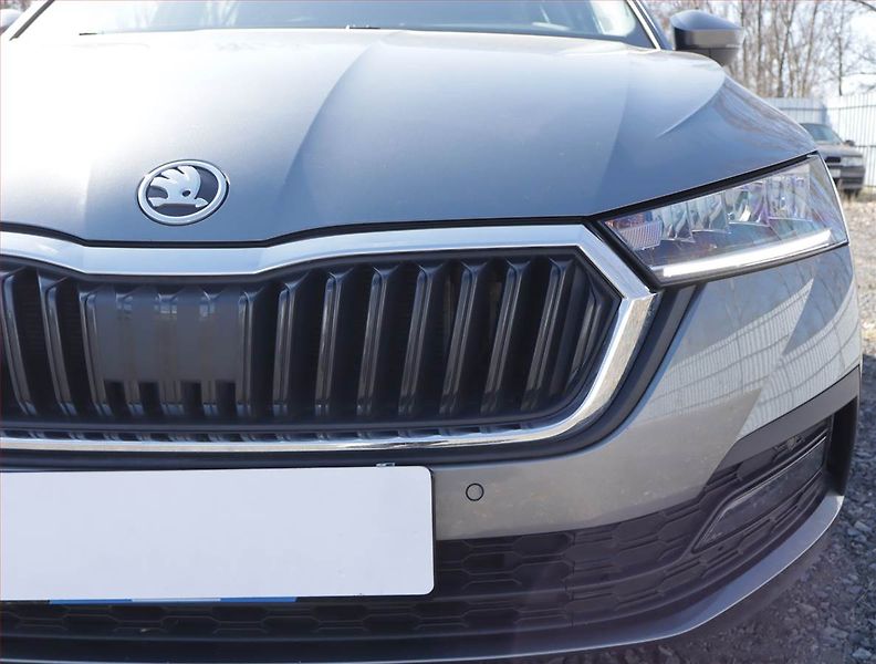 Škoda Octavia (2022) Ambition 2.0 TDI, Automat - fotka 16 z 21
