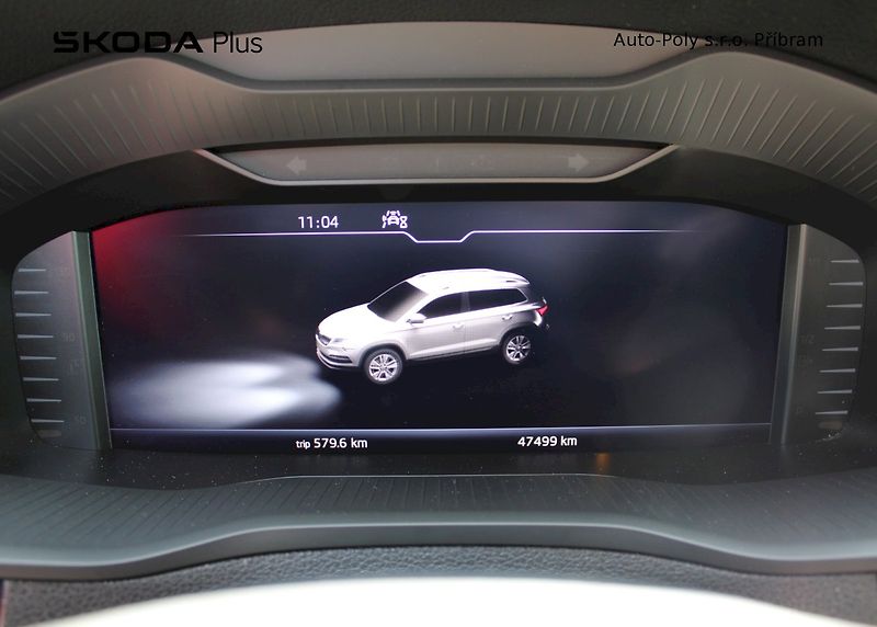 Škoda Karoq (2021) Sportline 1.5TSI / 110kW 7°DSG - fotka 12 z 22