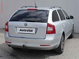 Škoda Octavia (2010) 1.6TDi, AAC, tempo - náhled 3
