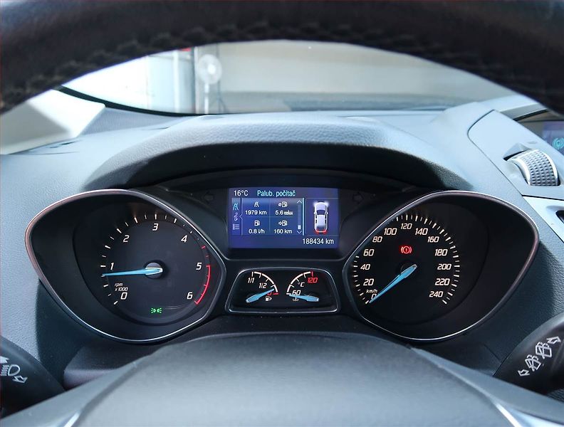 Ford C-MAX (2014) 2.0 TDCi, Navi, Tempomat - fotka 11 z 21