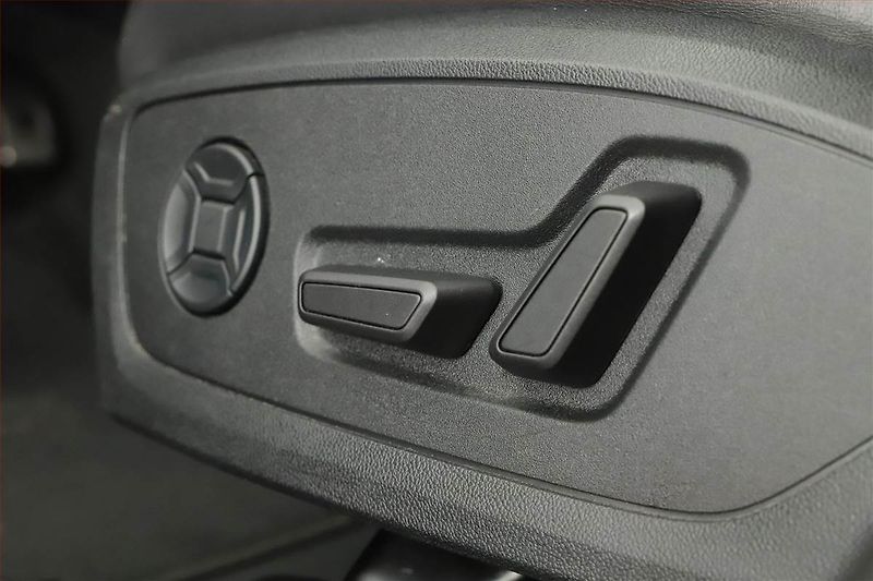 Audi A6 Allroad (2022) 50 TDI - fotka 29 z 29