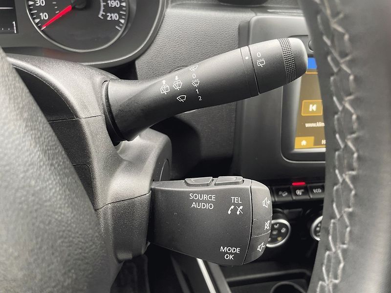 Dacia Duster (2019) 1.6 SCe,4x4,1.Maj,ČR - fotka 15 z 38