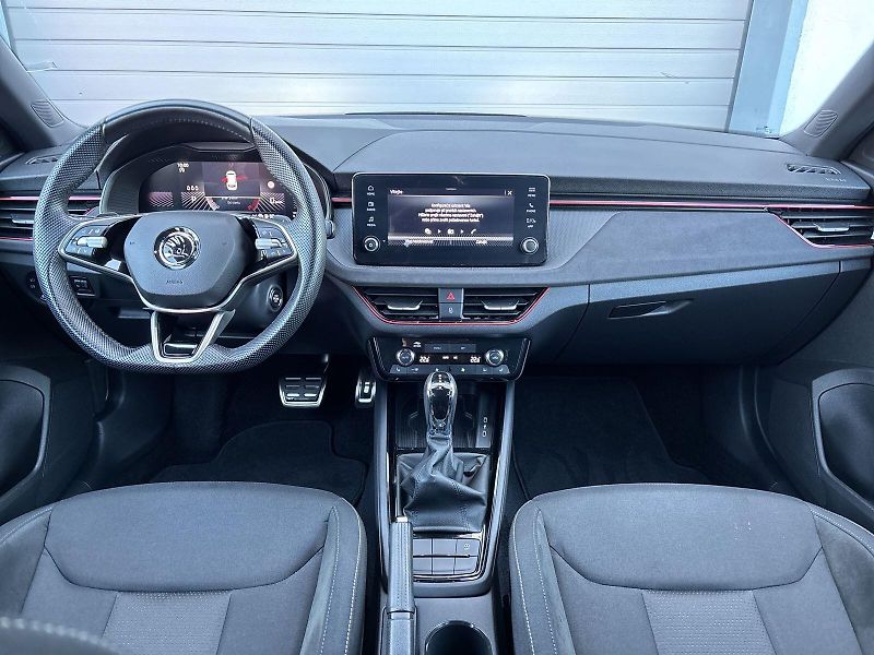 Škoda Kamiq (2024) 1.0 TSI DSG Drive - fotka 5 z 32