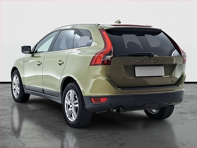 Volvo XC60 (2009) D5, 4X4, Serv.kniha, Navi - fotka 4 z 18