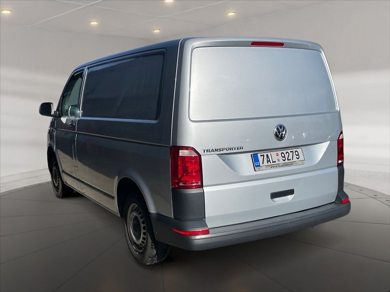 Volkswagen Transporter 2,0 TDI 75 KR - fotka 4 z 11
