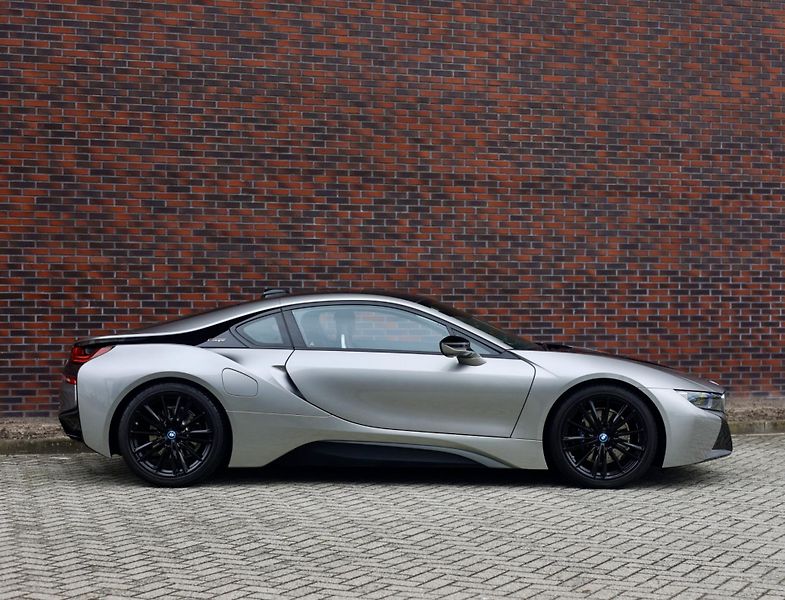BMW i8 (2018) xdrive Laser - fotka 10 z 44