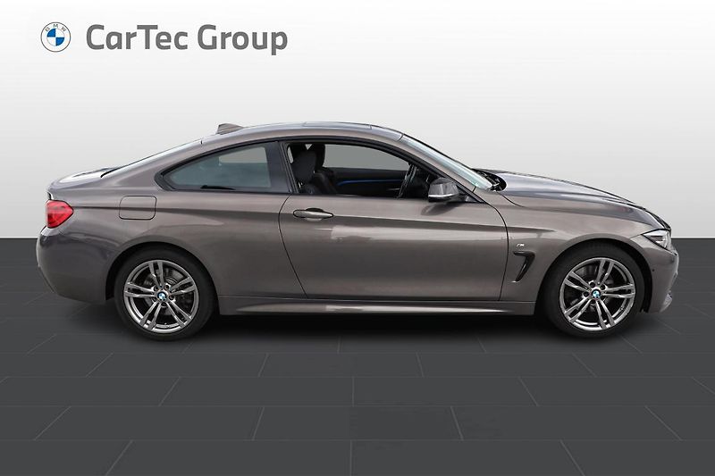 BMW Řada 4 430d xDrive Coupé - fotka 6 z 15