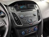 Ford Focus (2018) 1.6 i, Vyhř. sedaček - náhled 12