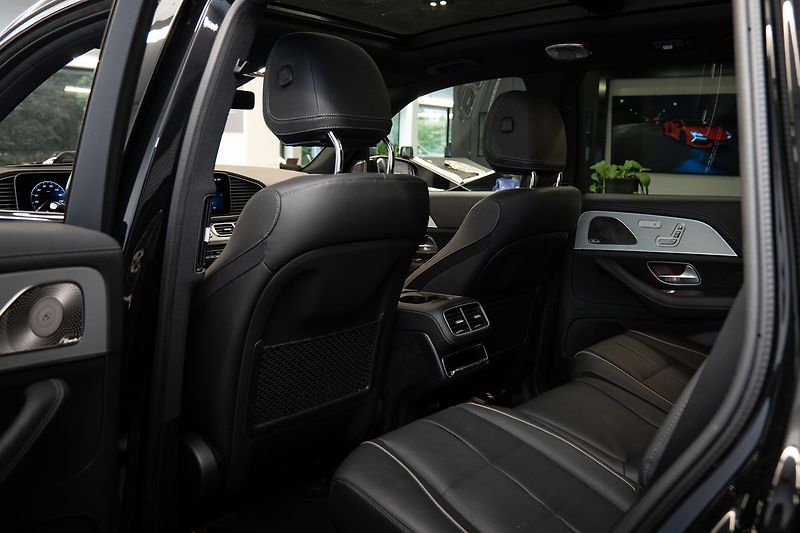 Mercedes-Benz GLS 450d/Burmester/360/Pano/Masážn - fotka 10 z 25