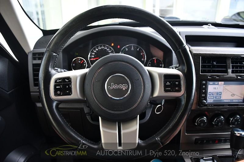 Jeep Cherokee 2.8CRD LIMITED TAŽNÉ - fotka 25 z 44