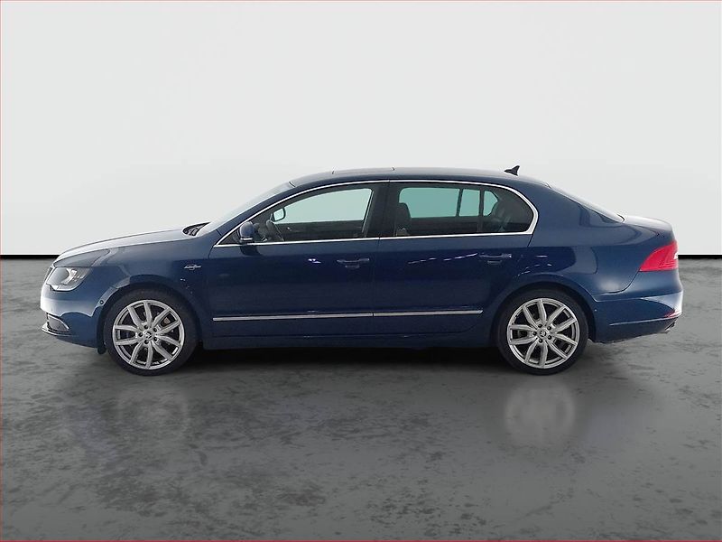 Škoda Superb (2013) Laurin&Klement 2.0 TDI - fotka 3 z 23