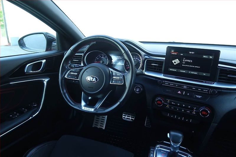 Kia Pro_Ceed (2019) GT 1.6 T-GDI, Automat - fotka 7 z 25