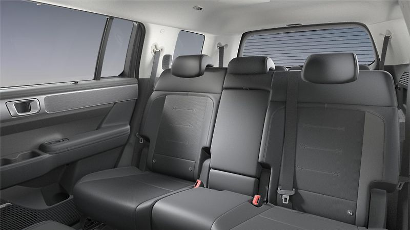 Hyundai Santa Fe (2026) 1,6 T-GDI HEV 4x4 176 kW  STYL - fotka 7 z 8