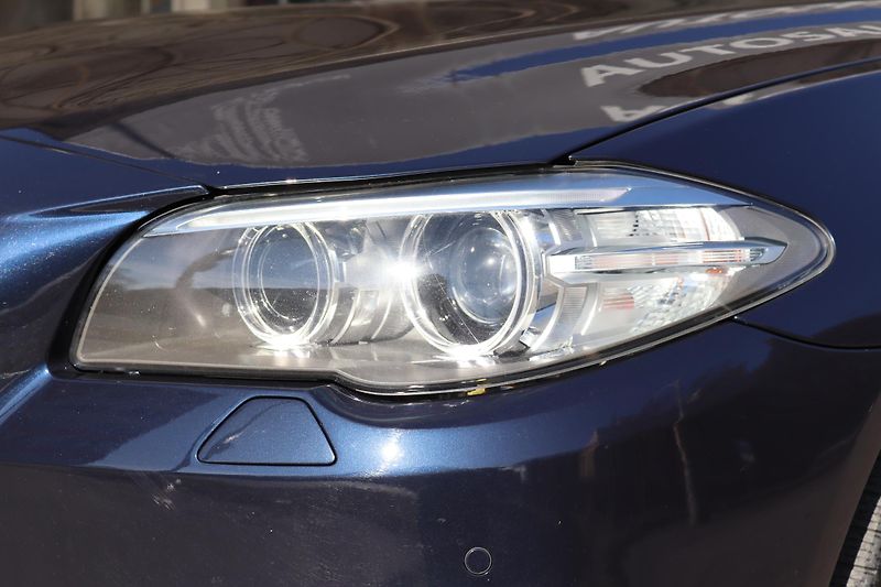 BMW Řada 5 530D XDRIVE F10 190kW - fotka 4 z 50